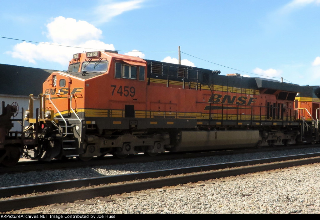 BNSF 7459